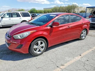HYUNDAI ELANTRA GLS