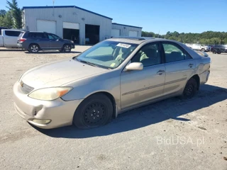 TOYOTA CAMRY XLE V6