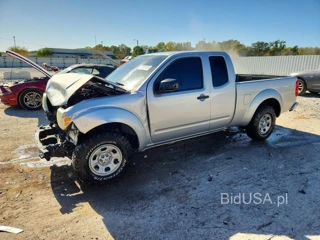 NISSAN FRONTIER S