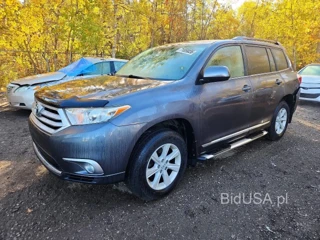 TOYOTA HIGHLANDER BASE