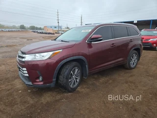 TOYOTA HIGHLANDER XLE