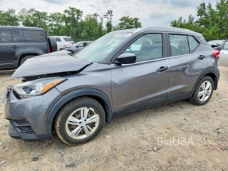 NISSAN KICKS S