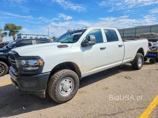 RAM 2500 TRADESMAN