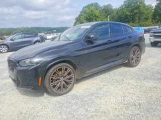 BMW X4 M40I