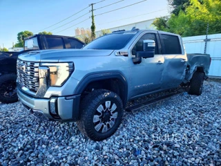 GMC SIERRA K2500 DENALI