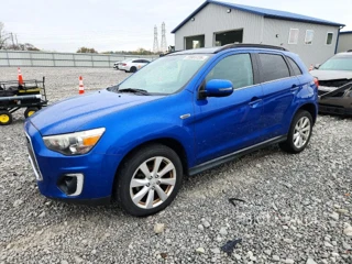 MITSUBISHI OUTLANDER SPORT SE