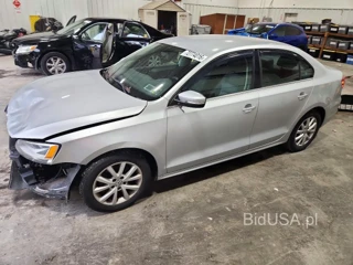 VOLKSWAGEN JETTA SE