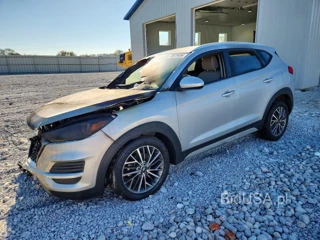 HYUNDAI TUCSON SEL