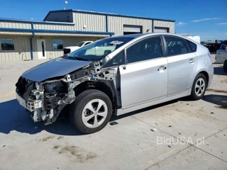 TOYOTA PRIUS FOUR