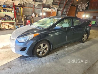 HYUNDAI ELANTRA GLS