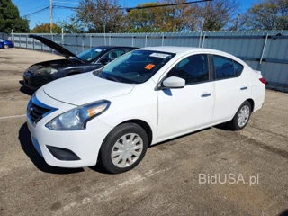 NISSAN VERSA SV