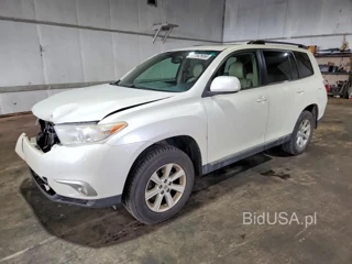 TOYOTA HIGHLANDER SE