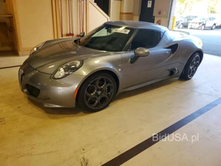 ALFA ROMEO 4C
