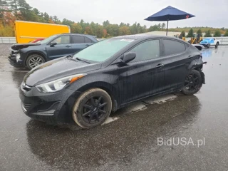 HYUNDAI ELANTRA SE