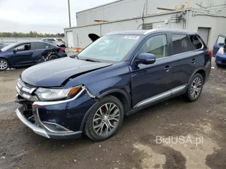 MITSUBISHI OUTLANDER SE