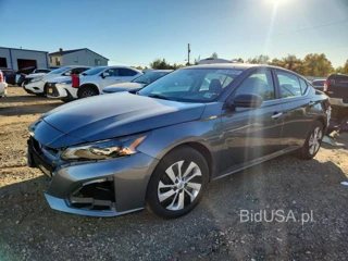 NISSAN ALTIMA S