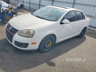 VOLKSWAGEN GLI