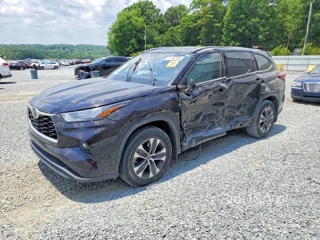TOYOTA HIGHLANDER XLE