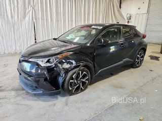 TOYOTA C-HR XLE