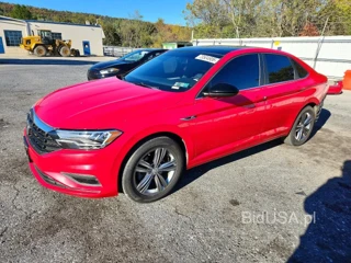VOLKSWAGEN JETTA S