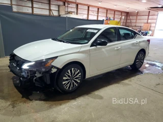 NISSAN ALTIMA SV