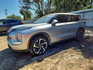 MITSUBISHI OUTLANDER ES