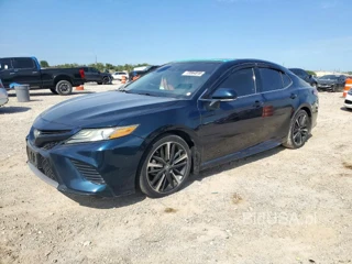 TOYOTA CAMRY XSE