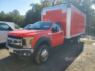 FORD F550 SUPER DUTY