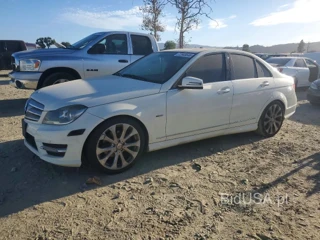 MERCEDES-BENZ C 250