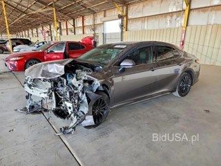 TOYOTA CAMRY XSE