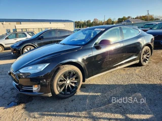TESLA MODEL S 85