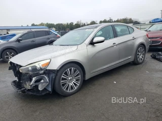 KIA CADENZA PREMIUM