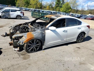 NISSAN ALTIMA 2.5 SR