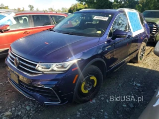 VOLKSWAGEN TIGUAN SEL R-LINE
