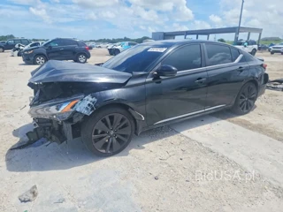 NISSAN ALTIMA SR