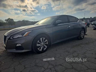 NISSAN ALTIMA S