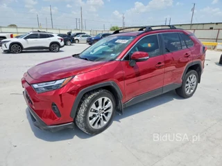 TOYOTA RAV4 XLE PREMIUM