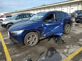ALFA ROMEO STELVIO SPORT