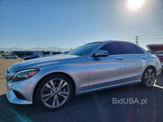 MERCEDES-BENZ C 300