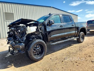 CHEVROLET SILVERADO K1500 RST