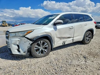 TOYOTA HIGHLANDER LE PLUS