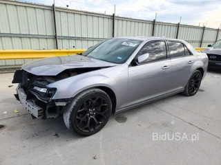 CHRYSLER 300 S