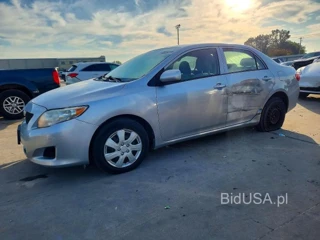 TOYOTA COROLLA LE