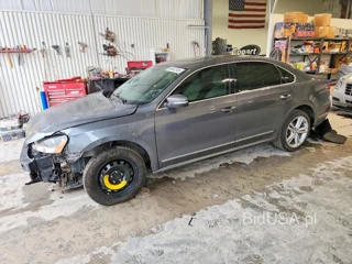 VOLKSWAGEN PASSAT SEL