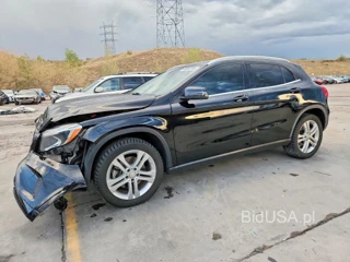 MERCEDES-BENZ GLA 250 4MATIC