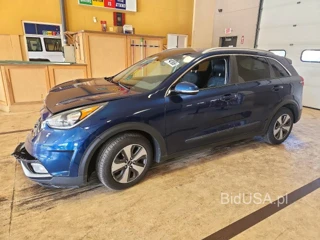 KIA NIRO EX