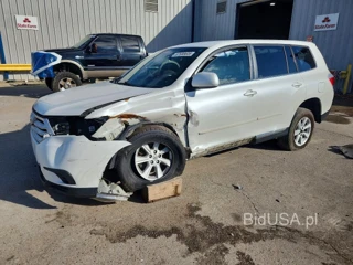 TOYOTA HIGHLANDER BASE