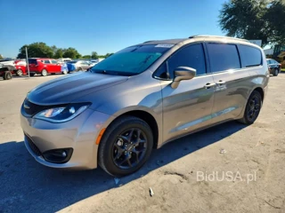 CHRYSLER PACIFICA TOURING L