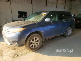 TOYOTA HIGHLANDER BASE