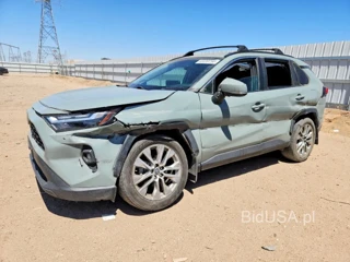 TOYOTA RAV4 XLE PREMIUM